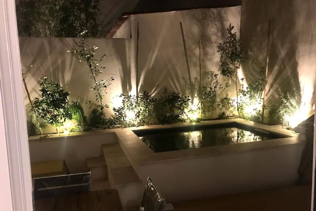 Terra Nostra - Townhouse - Swimming Pool Villa Nimes Bagian luar foto